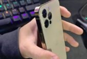 IPhone 12 PRO GOLD (128GB – 100%) recibo iphone menor 550mil