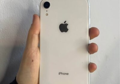 iPhone XR 64gb libre