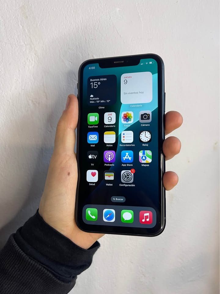 iPhone XR 128gb libre