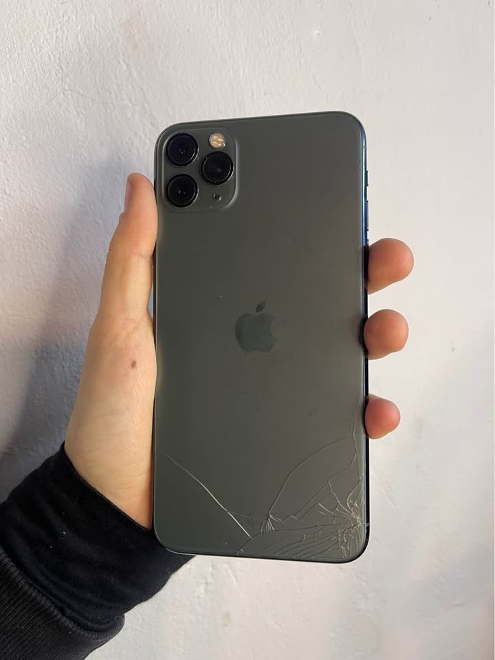 iPhone 11 Pro Max 256gb detalle