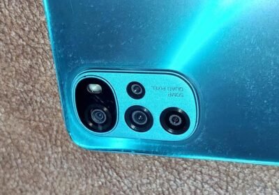 Motorola Moto G22 con Templado y Cargador liquido