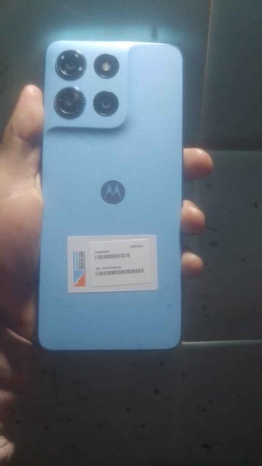 Moto g17