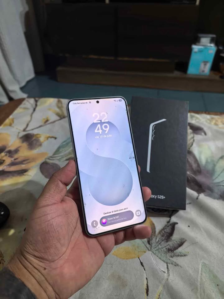 Samsung S25 Plus