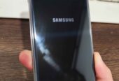 Samsung S10 Plus 128GB 8GB RAM Libre de fábrica $200.000