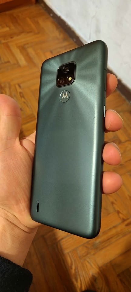 Motorola E7 2/32 excelente estado libre