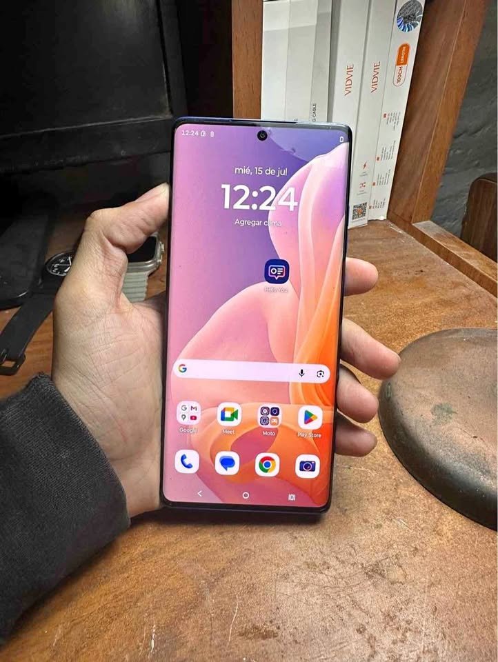 Vendo Moto G85 O Recibí Menor Y Diferencia