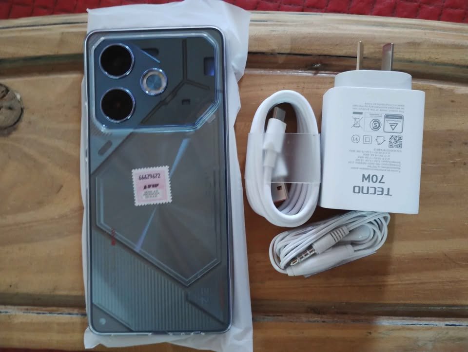 Tecno pova 6 gamer nuevo sin uso 12 GB 256