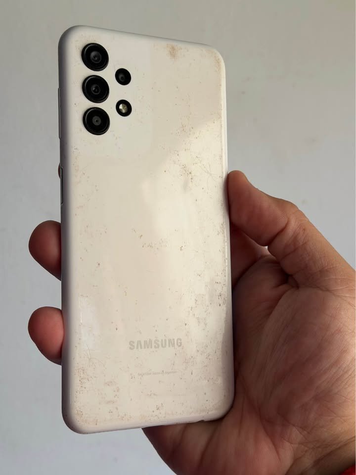 Vendo Samsung A13 libre 64gb 4ram huella , IMPECABLE, NO PERMUTO