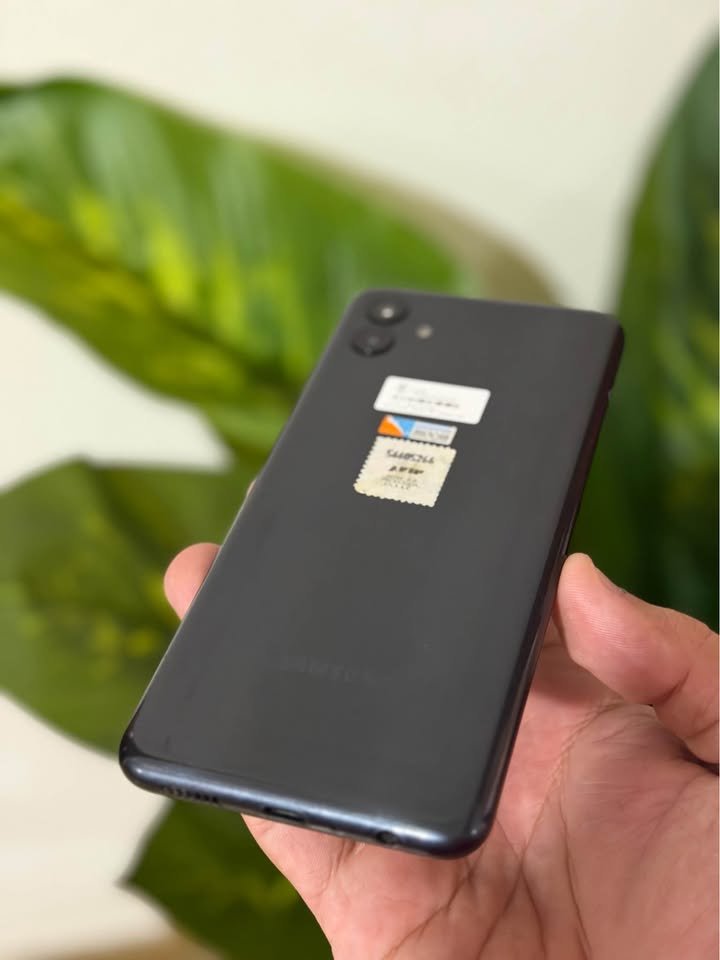 Vendo Samsung A04 libres 128gb 4ram huella , IMPECABLE, NO PERMUTO