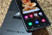 Vendo Samsung Z flip 3 libre 128gb 8ram , IMPECABLE NADA DE USO , COMPLETO , NO PERMUTO