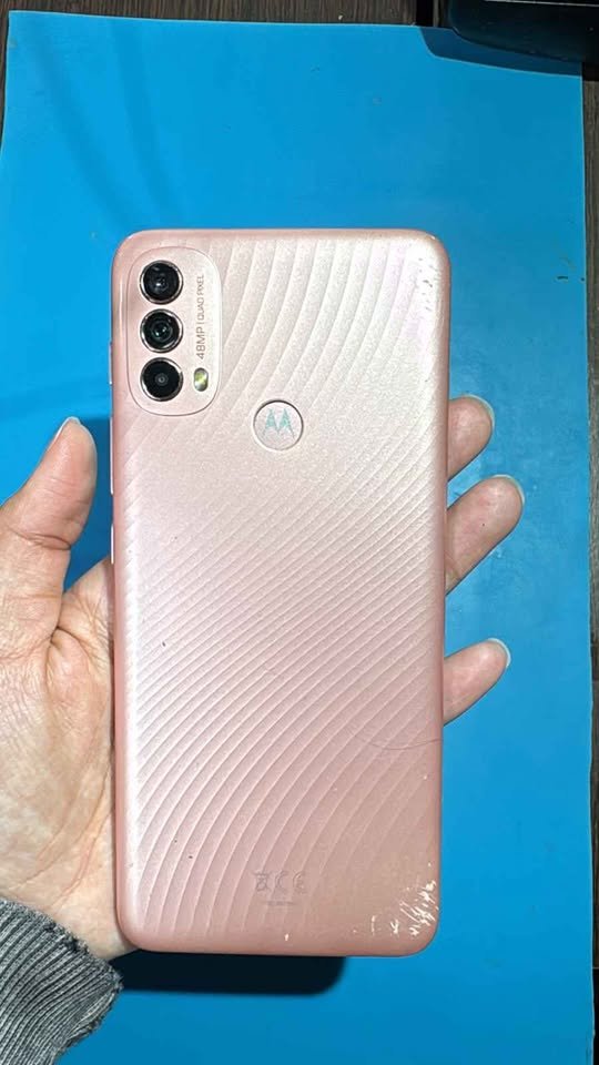 Vendo Motorola e40 libre impecable