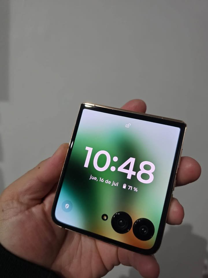 Motorola Razr 60 Ultra 1TB Liberado – Impecable