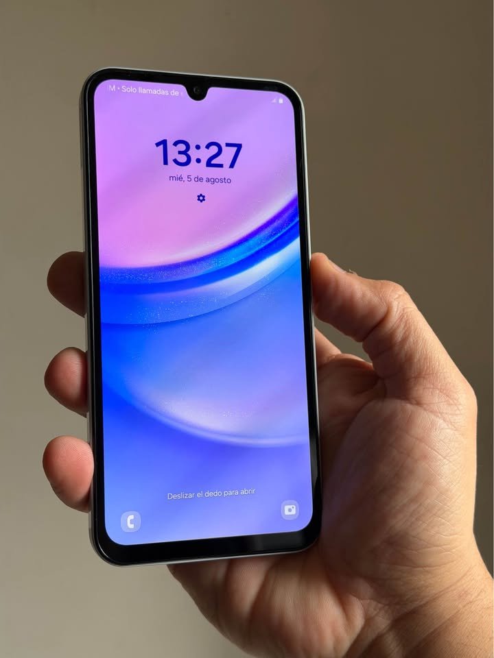 Vendo Samsung A15 libre 128gb 4ram , IMPECABLE, NO PERMUTO