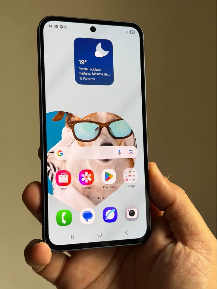 Vendo Samsung A55 libre 5G 128gb 8ram , IMPECABLE, NO PERMUTO , COMPLETO