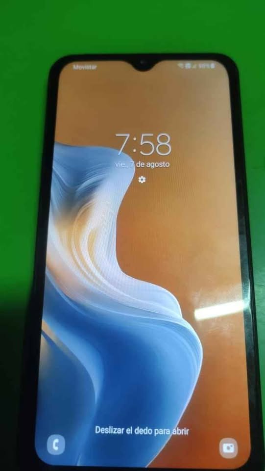 Samsung A10s libre