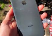 Vendo iPhones libres sin detalles