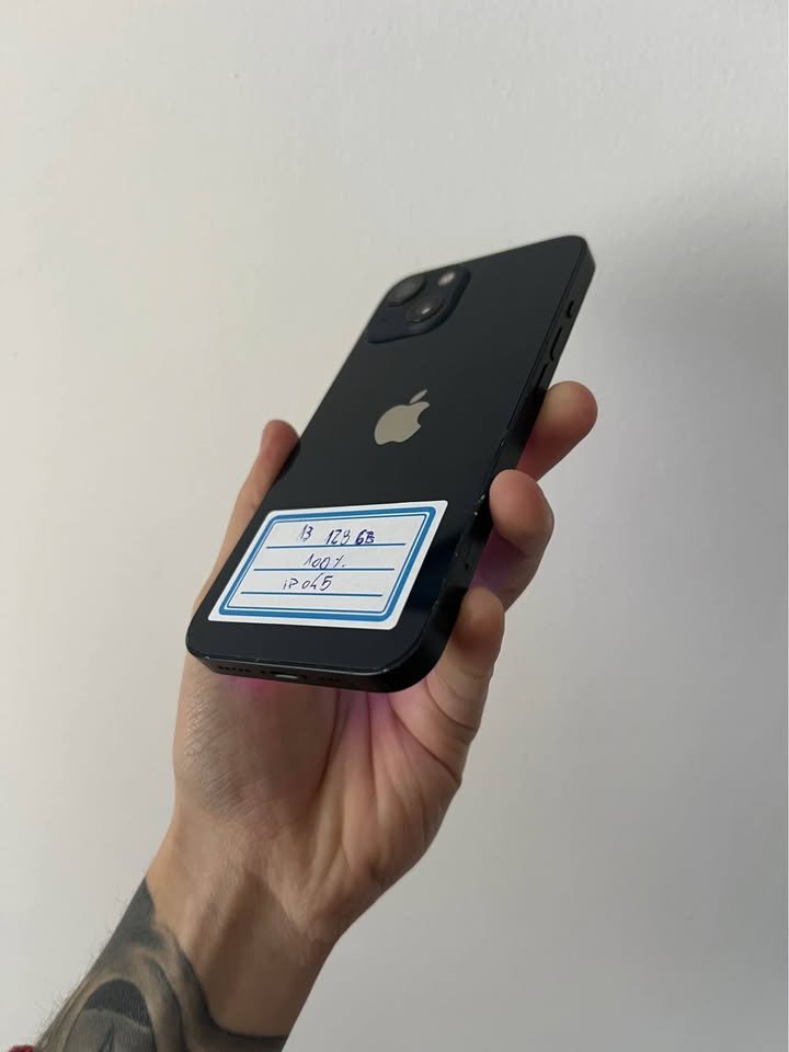 Iphone 13 (100% y 128Gb) (450mil) Recibo iphone menor