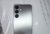 Vendo Samsung Galaxys S25 256 gb 12 RAM ip69 sumergible como nuevo