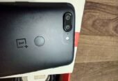 Oneplus 5t de 64gb y 6gb ram vendo o permuto exelente estado pantalla impecable
