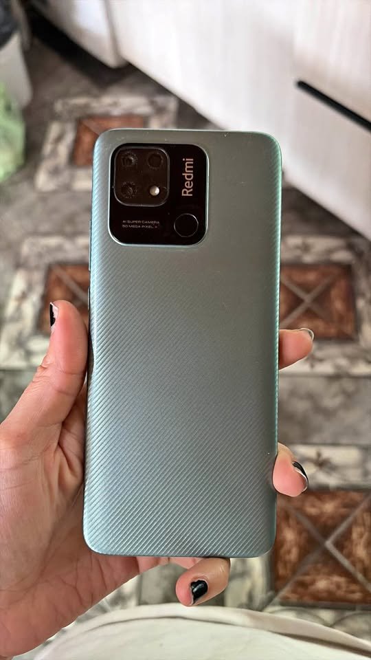 Vendo celular Xiaomi 10c