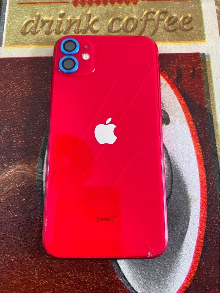 Vendo iPhone 11 red