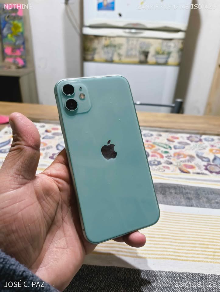 iPhone 11