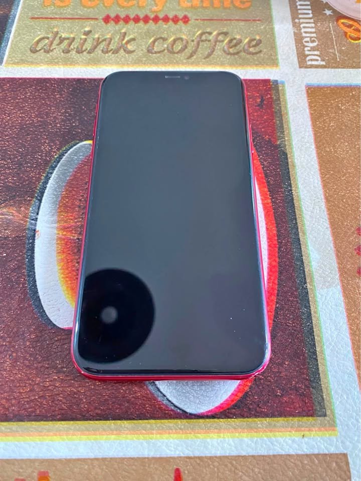 Vendo iPhone 11 red