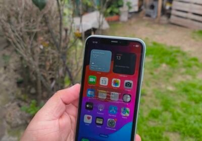 iPhone 11