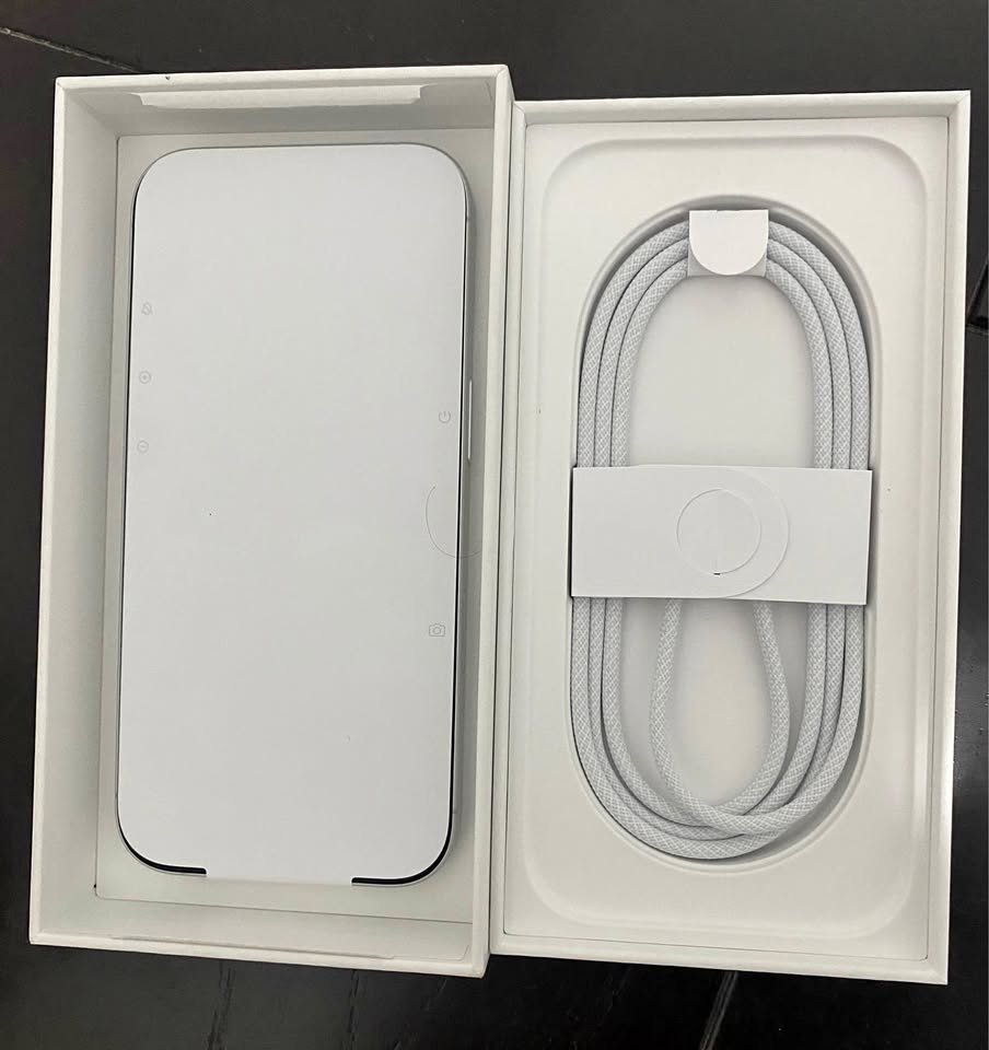 IPHONE 17 256 GB