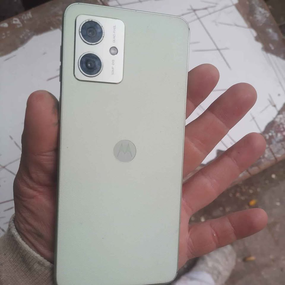 Permuto por otro Motorola moto g54 5G libre