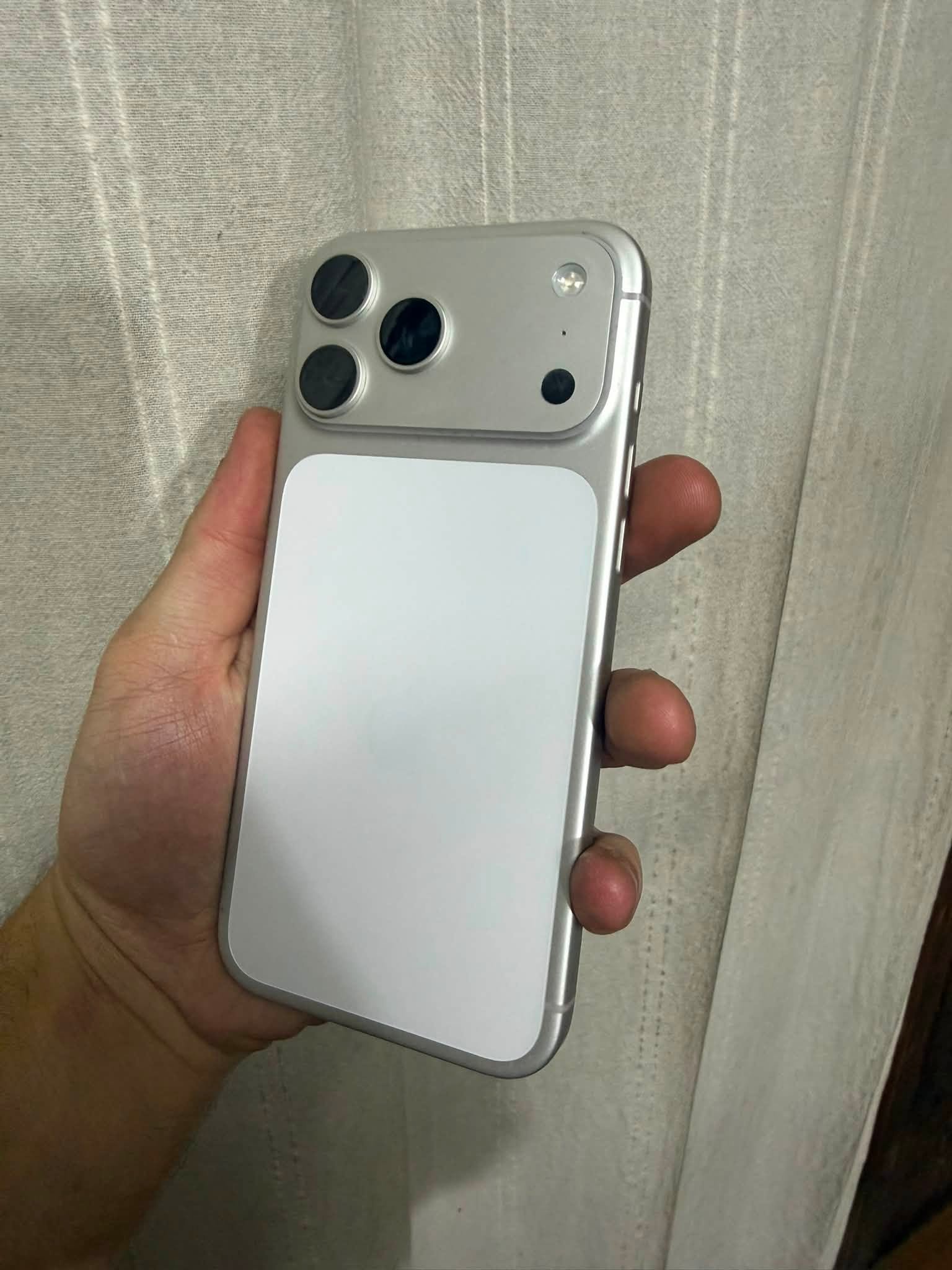 Vendo/permuto iPhone 17 pro Max 256gb batería 99%