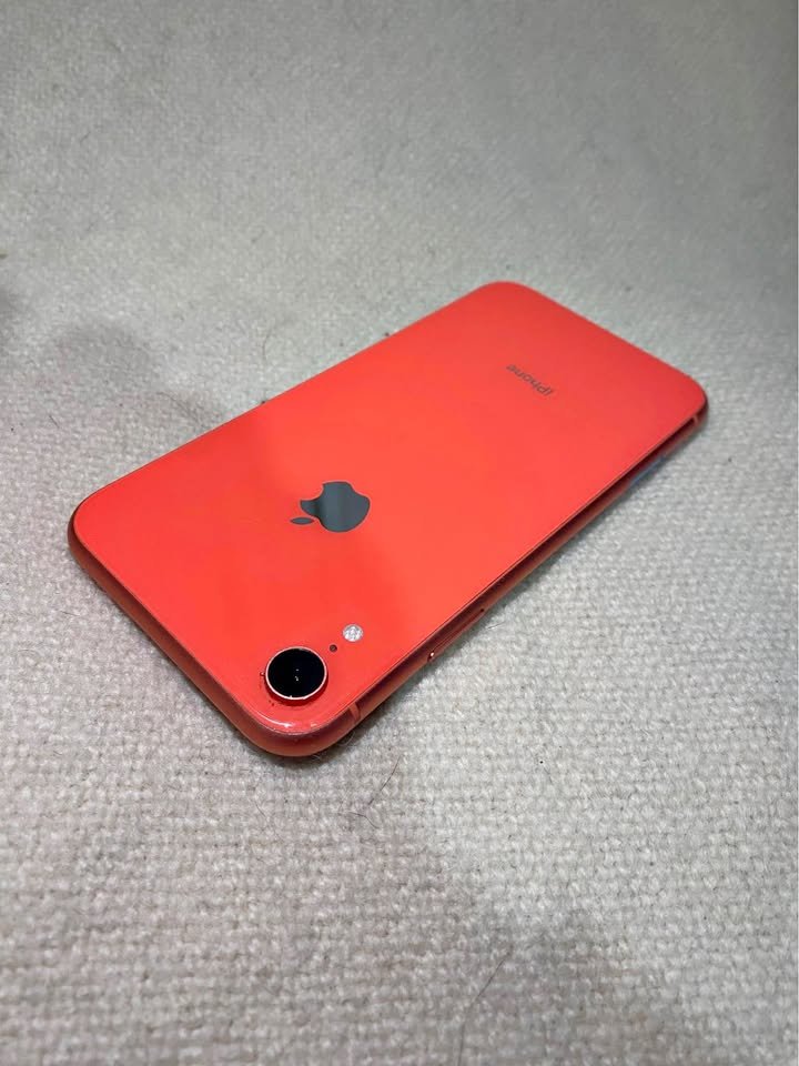 iPhone XR 🍎