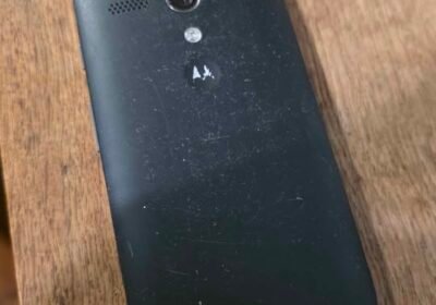 MOTO G1 SOLO MOVISTAR 8GB ANDROID 5 ASTILLADO