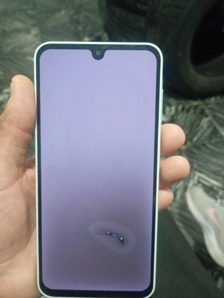 Vendo+Samsung+a+16+pro+escucho+precio