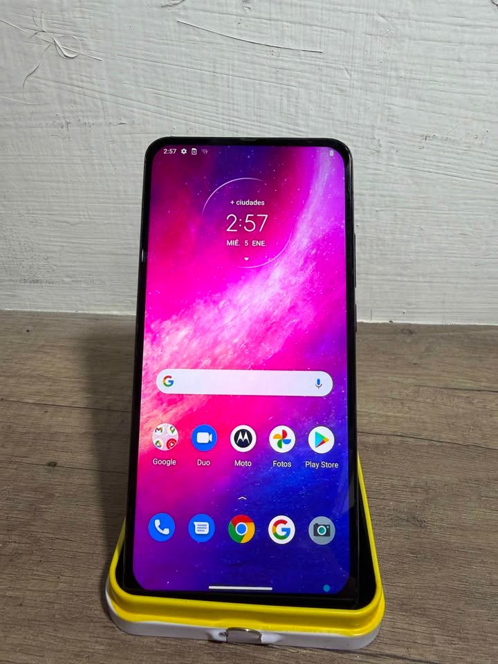Motorola One Hyper 📱 128 GB de almacenamiento ✅ Caba📍