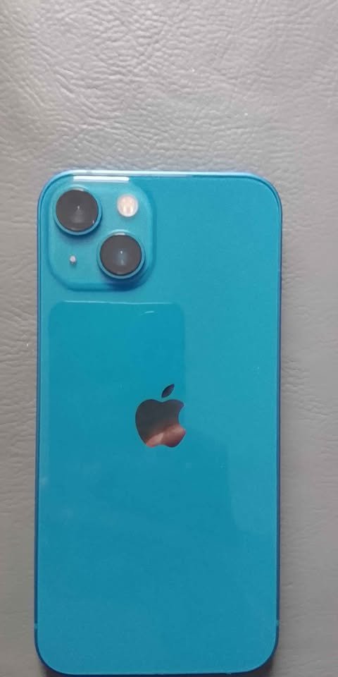 iPhone 13 128gb LIBRE