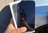 VENDO IPHONE 16 DE 128 GB