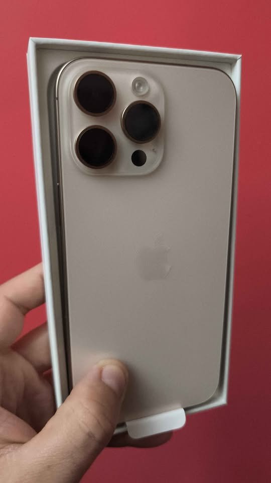 Iphone 16 Pro Max 256GB 95% en Caja Permutas