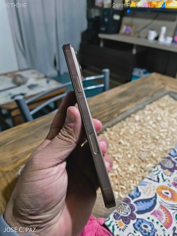 iPhone 16 Pro Max