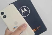 MOTOROLA E13 COMO NUEVO