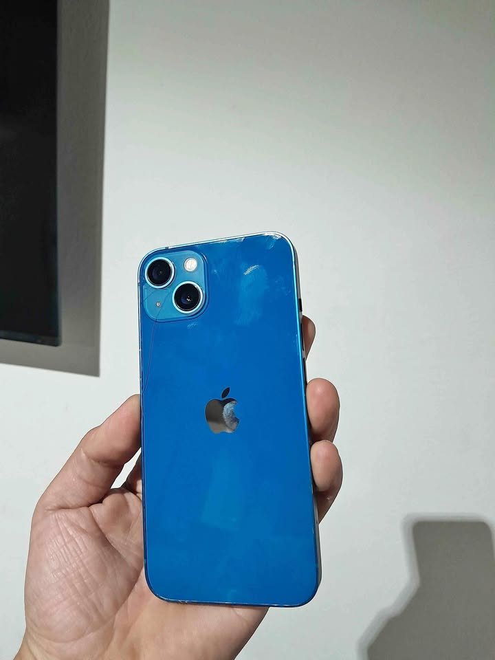 VENDO IPHONE 13 ( leer descripción)