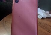 Vendo Samsung a04e listo para usar libre para todas las empresas sin detalles ( 80 mil pesos )