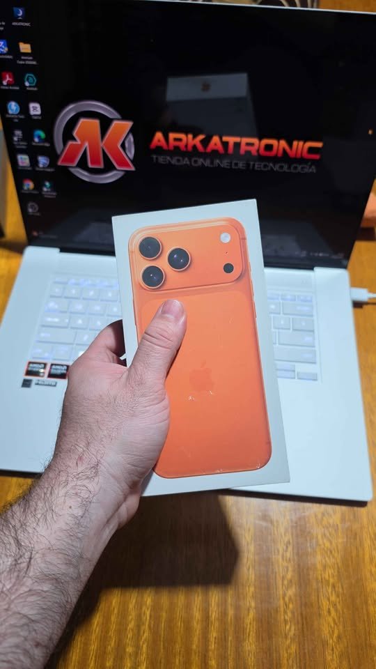 IPHONE 17 PRO MAX