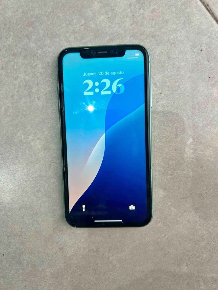 Vendo iPhone 11