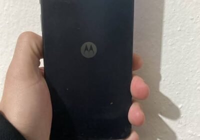 Vendo moto g13 liberado de fabrica 128gb Llevo a domicilio sin cargo.aproveche!!