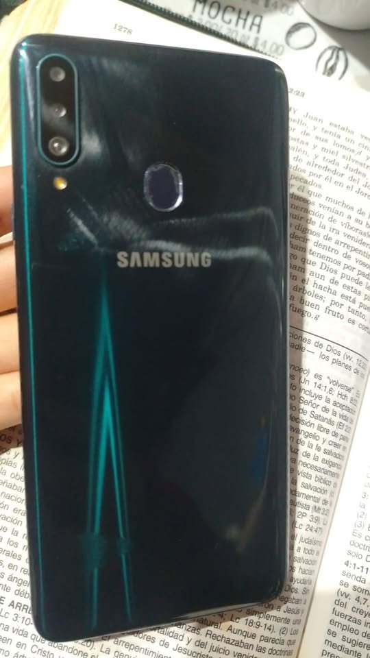 Samsung+galaxy+a20s+