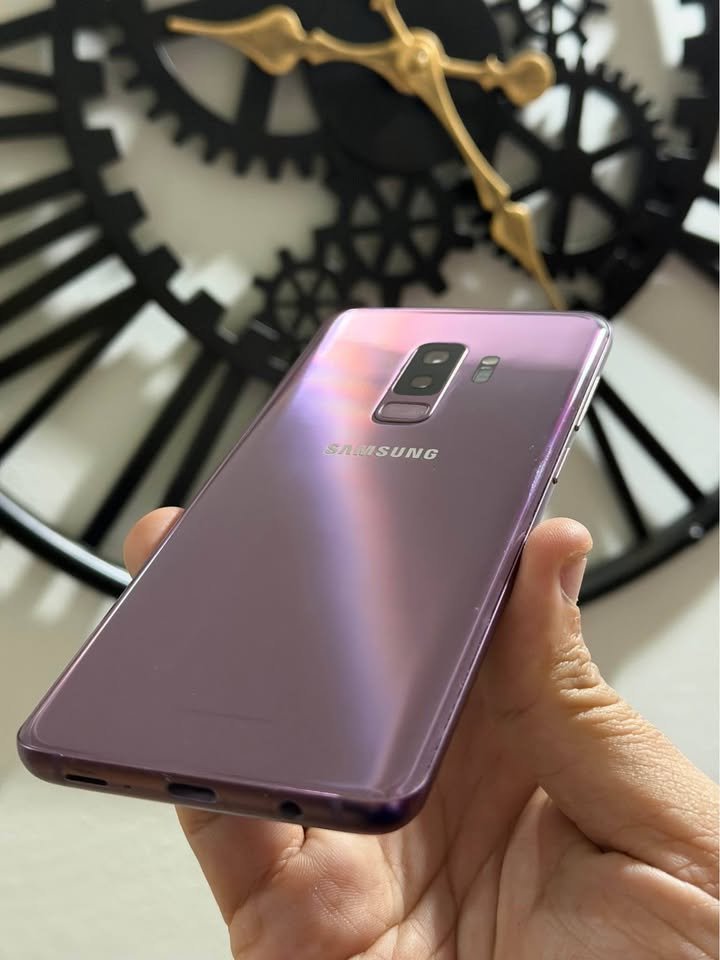 Vendo Samsung S9 plus libre 64gb 6ram NFC , IMPECABLE, NO PERMUTO