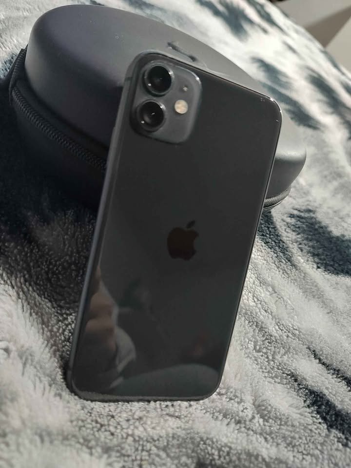 iPhone 11 128gb