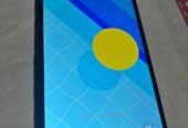 Vendo Samsung a05 con su caja. Funda y cargador mínimo detalle en la. Pantalla
