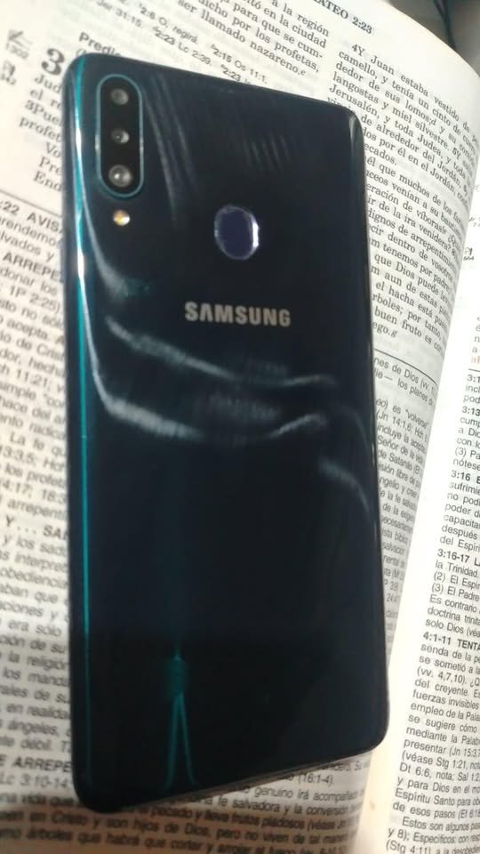 Samsung+galaxy+a20s+